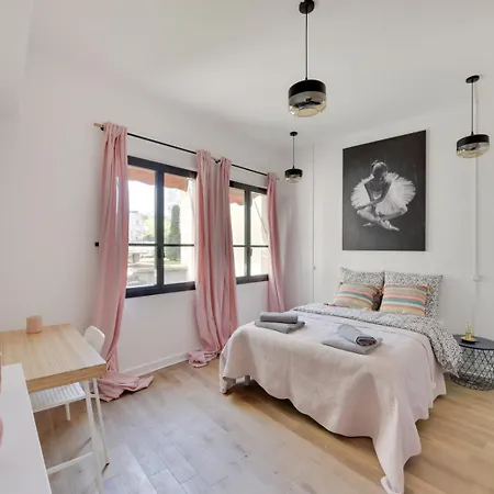 114 Deby - Superbe A Apartment